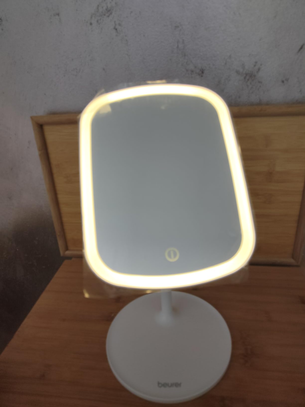 Comodo e ben illuminato