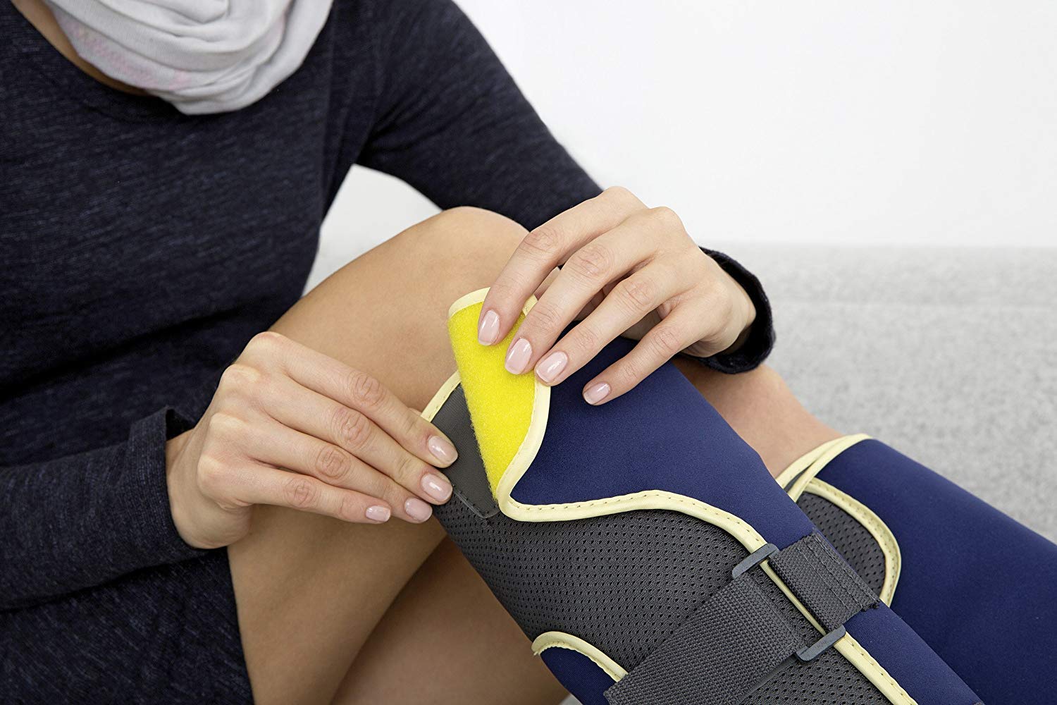 beurer-fm-150-pressoterapia-per-gambe-dispositivo-di-massaggio-ad-aria-compressa image 4