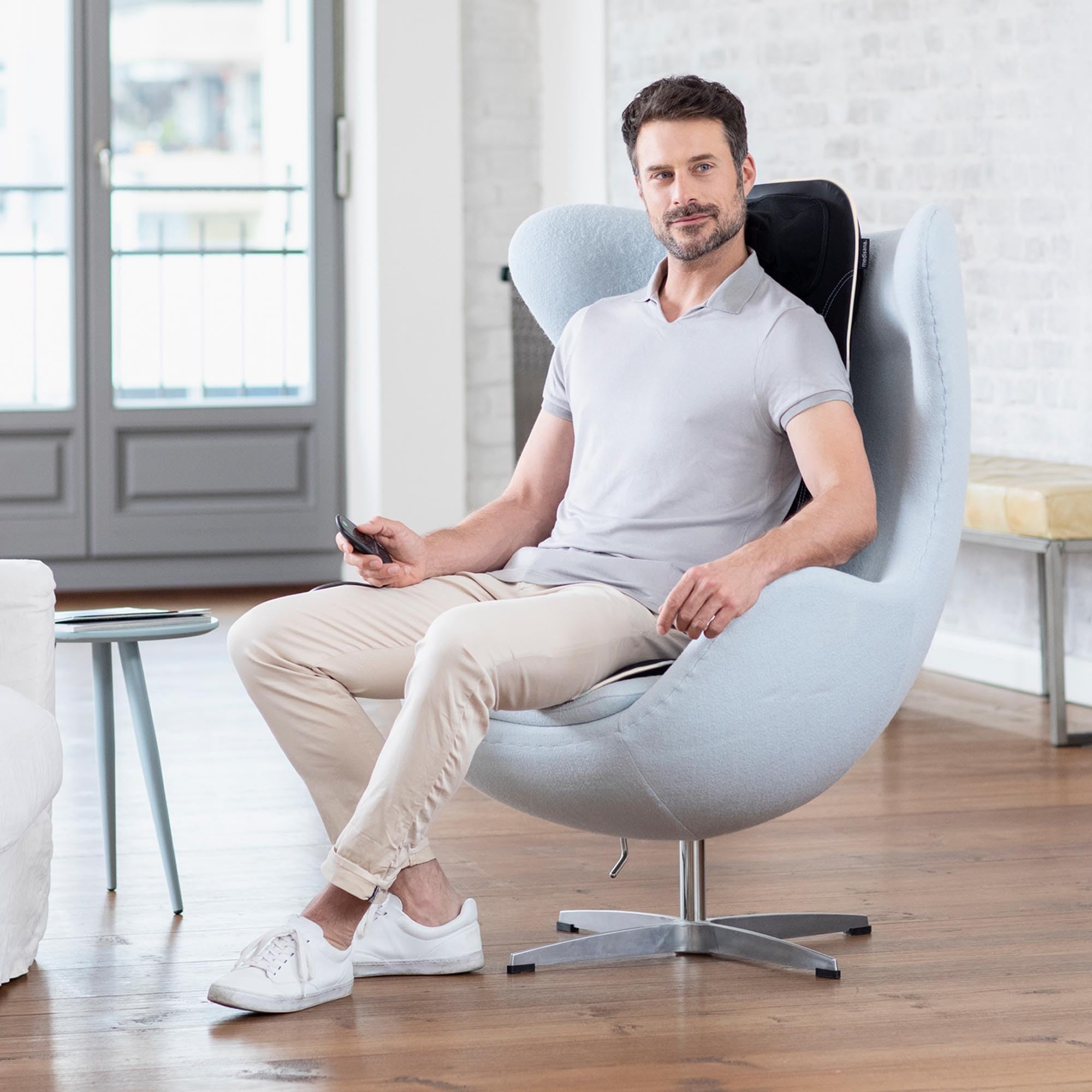 medisana-mcn-coprisedile-massaggiante-shiatsu-elettrico-con-calore-e-luce-rossa- image 3
