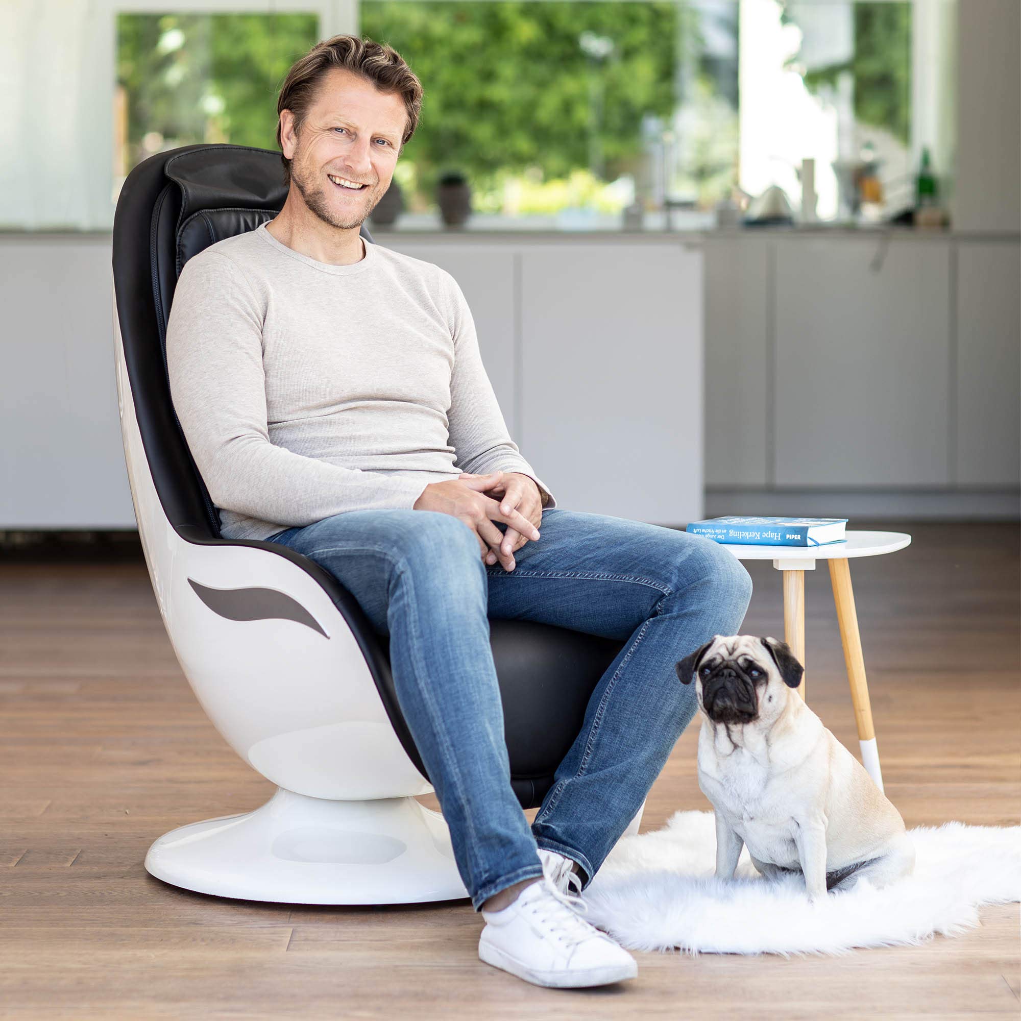medisana-rs-650-lounge-chair-poltrona-da-massaggio-design-egg-chair-con-6-tipi-d image 3